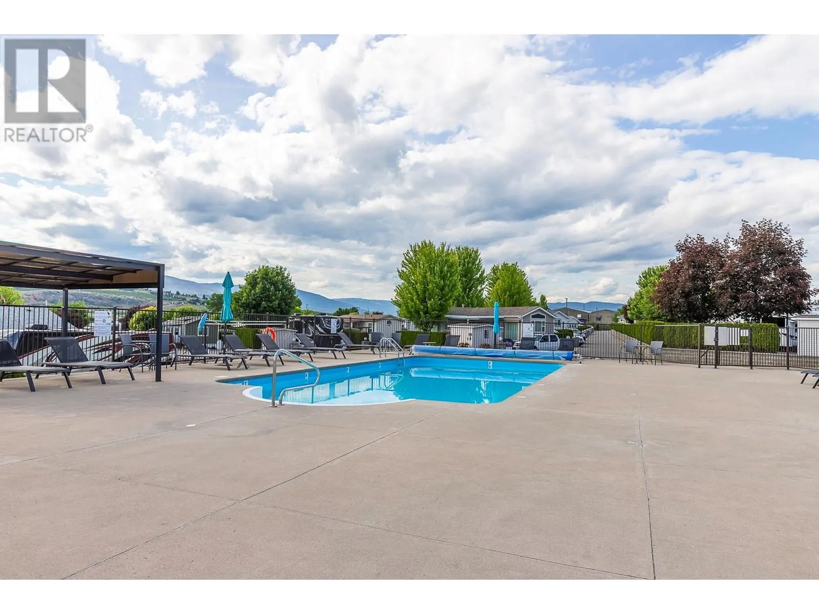8000 Highland Road Unit# 33