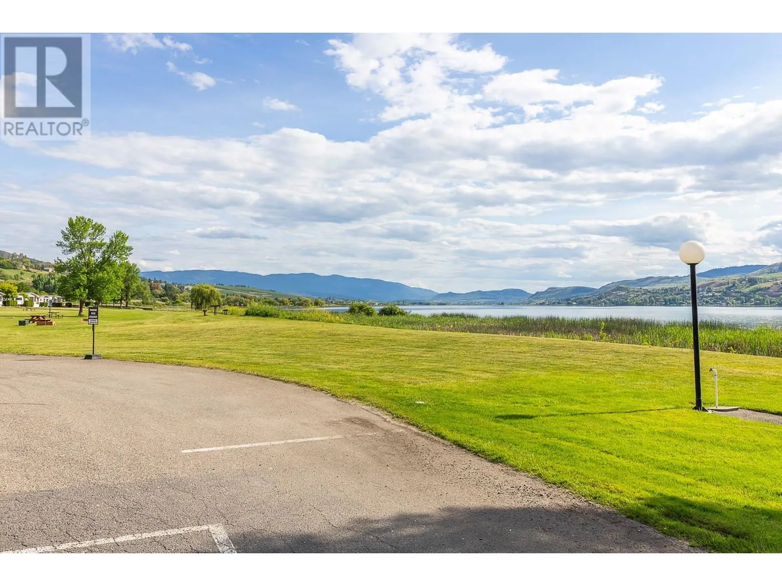 8000 Highland Road Unit# 33