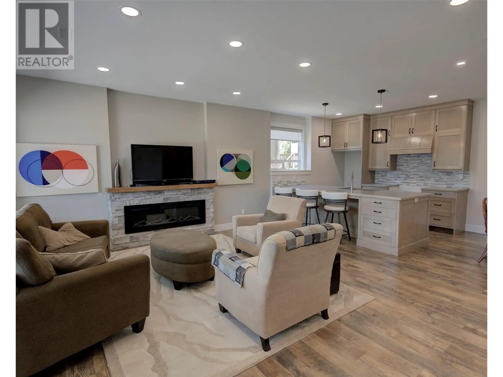 8824 Braeburn Drive