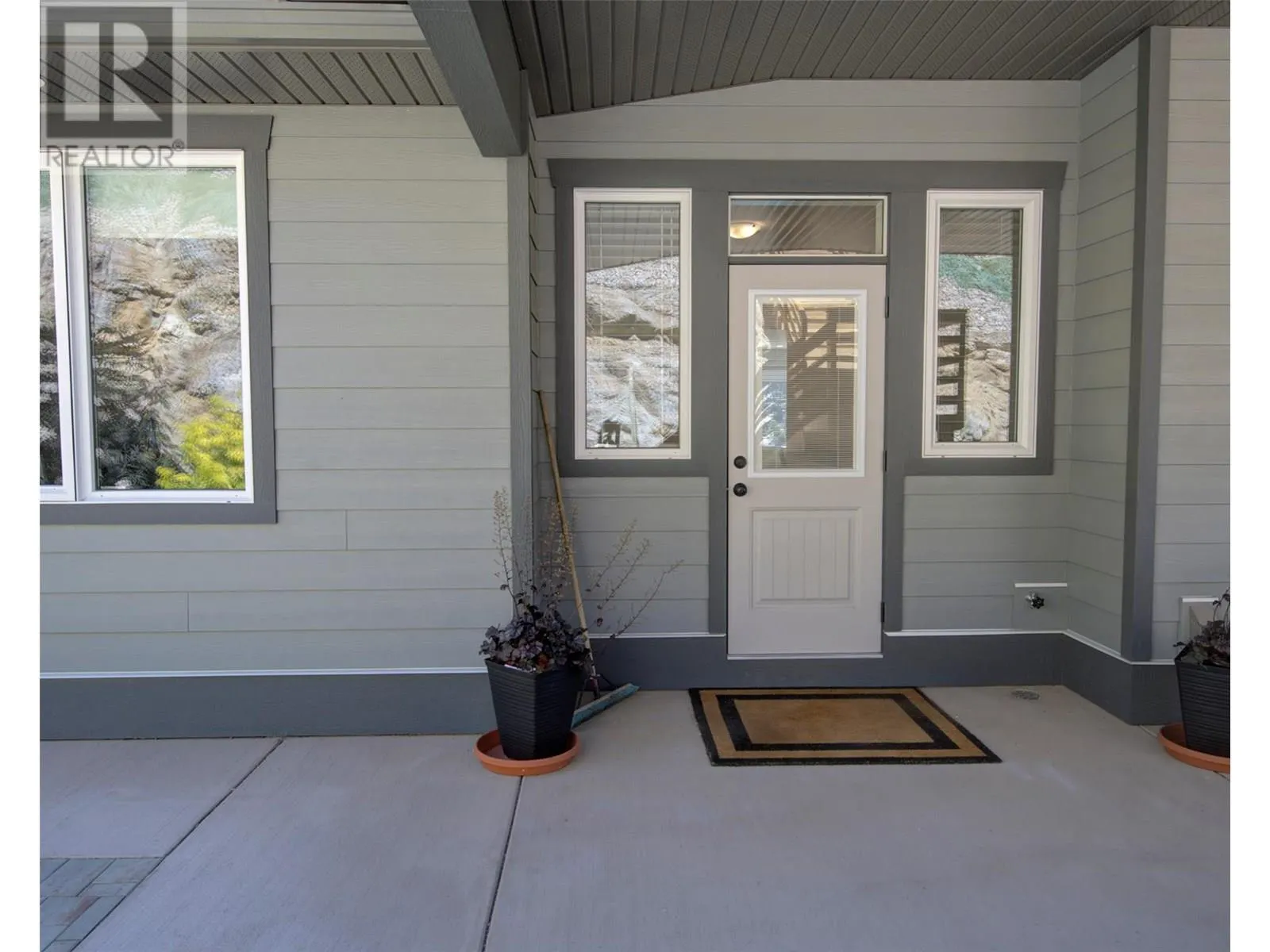 8824 Braeburn Drive