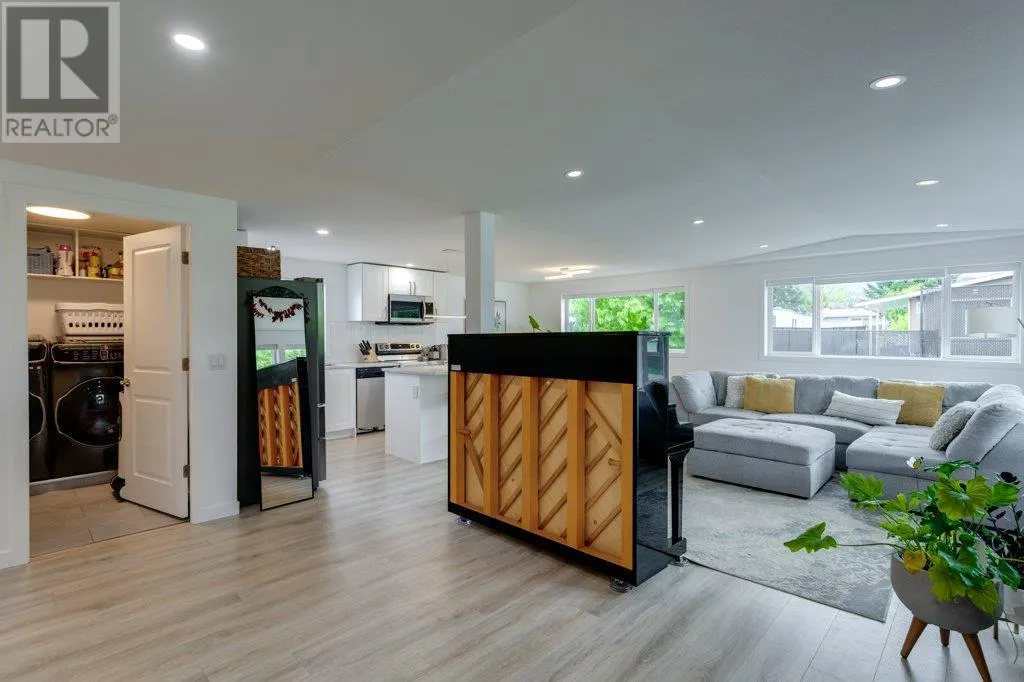 2005 Boucherie Road Unit# 43