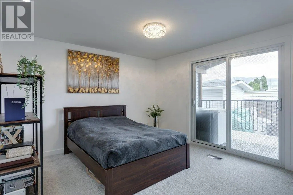 2005 Boucherie Road Unit# 43