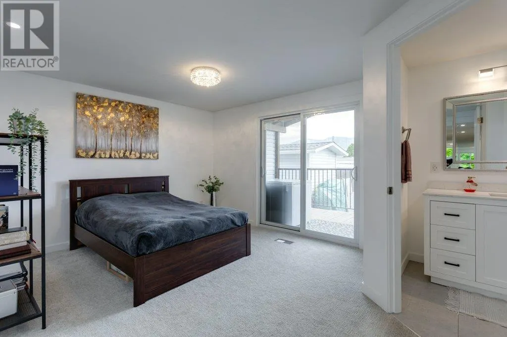 2005 Boucherie Road Unit# 43