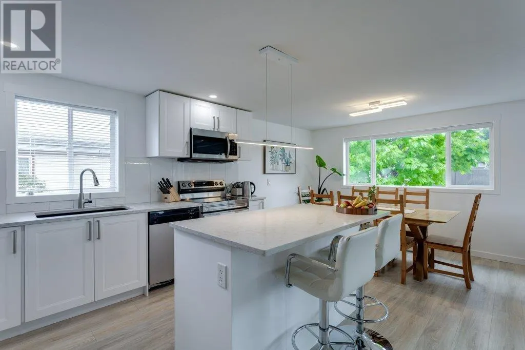 2005 Boucherie Road Unit# 43