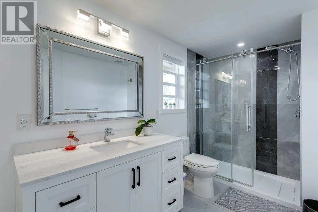 2005 Boucherie Road Unit# 43