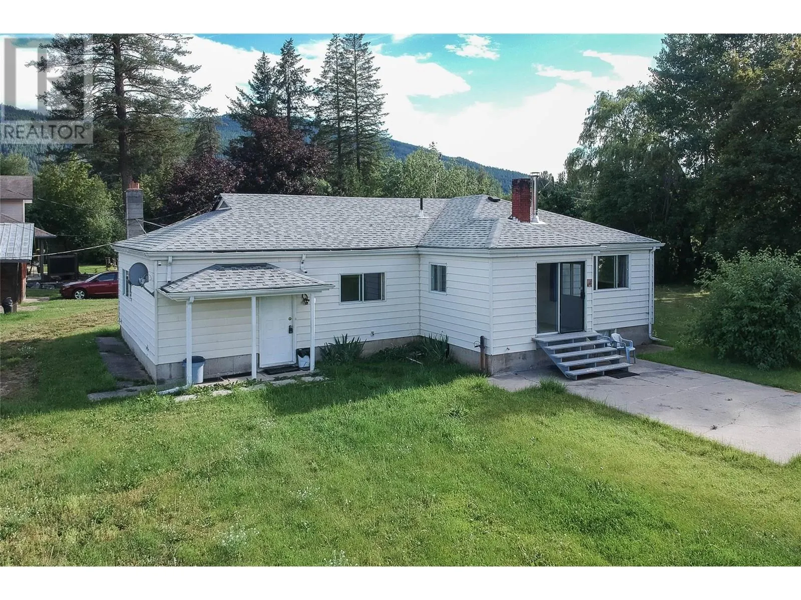177 Creighton Valley Road