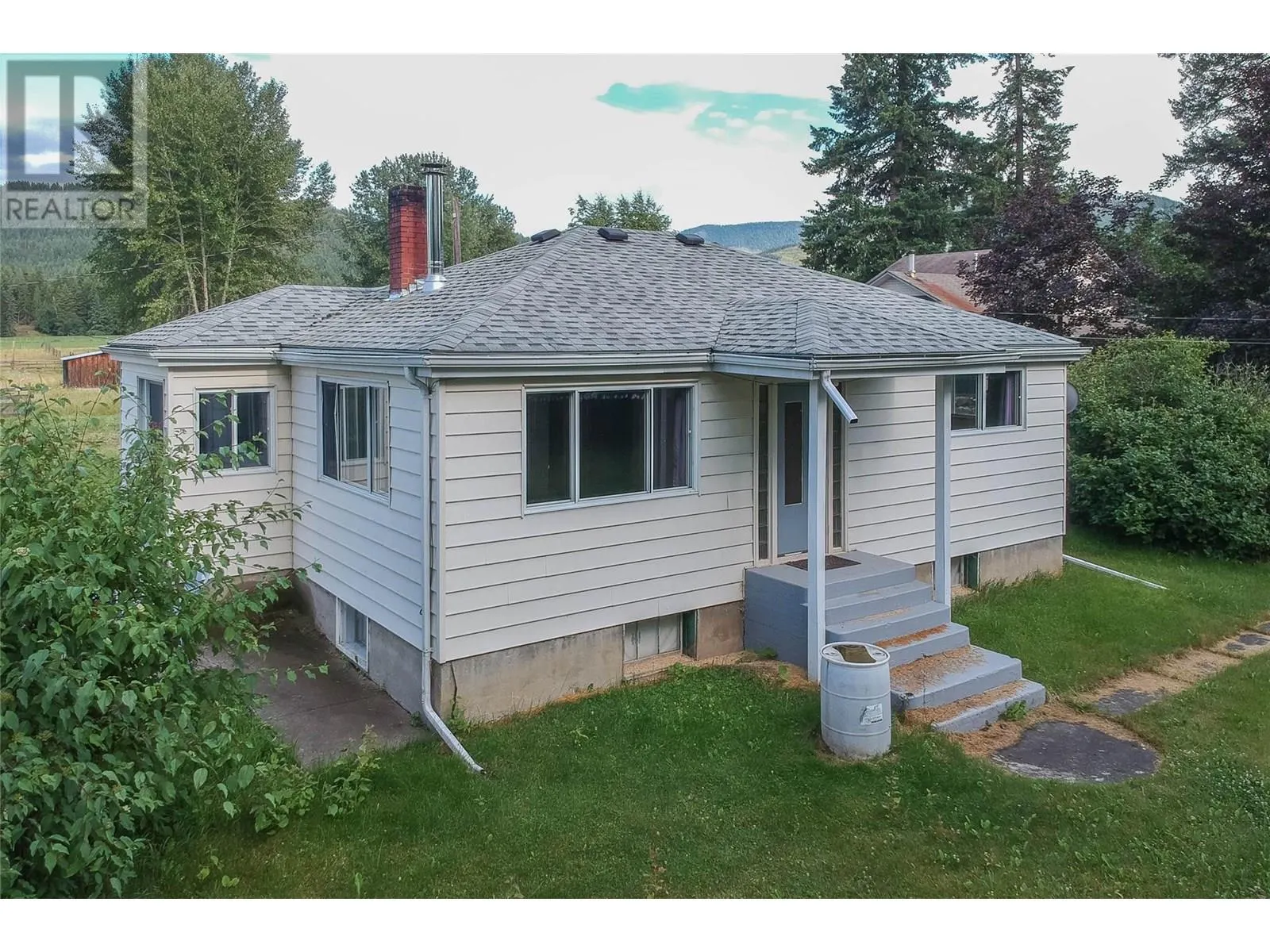 177 Creighton Valley Road