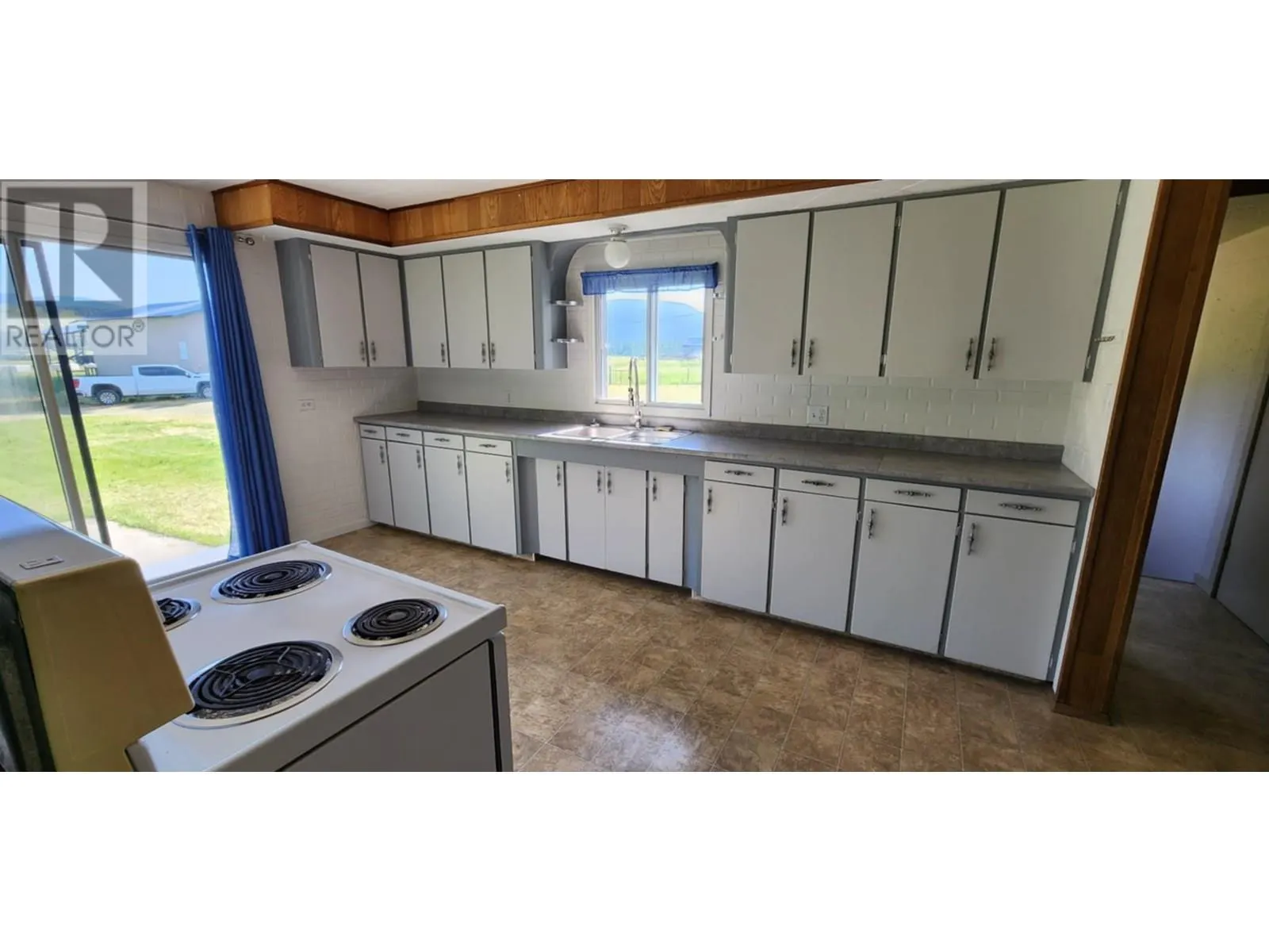 177 Creighton Valley Road