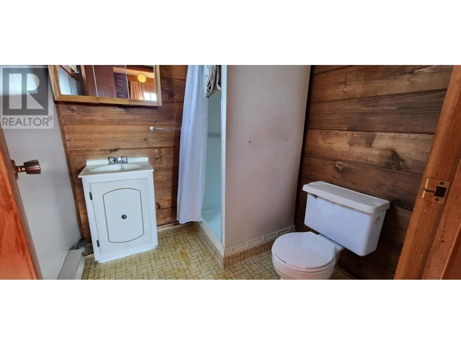 177 Creighton Valley Road