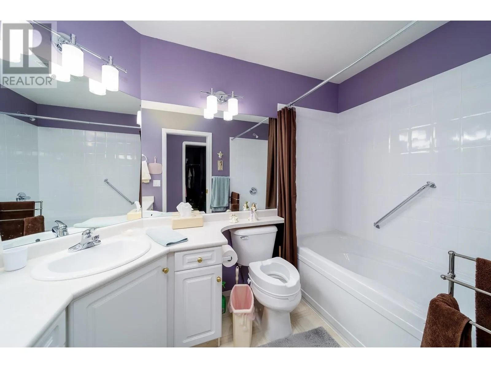 2250 Louie Drive Unit# 139