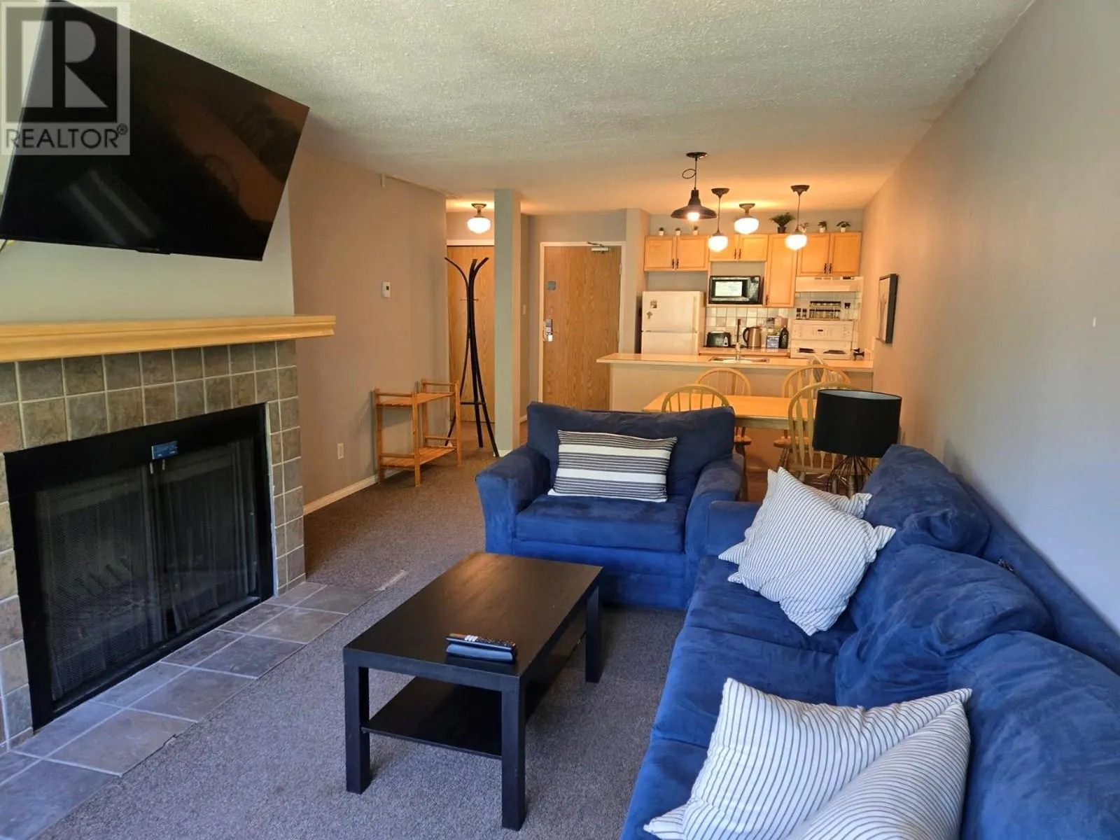 2035 Panorama Drive Unit# 217