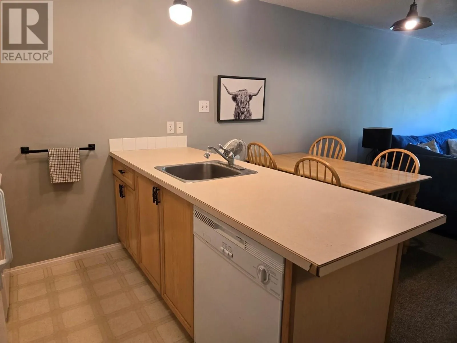 2035 Panorama Drive Unit# 217