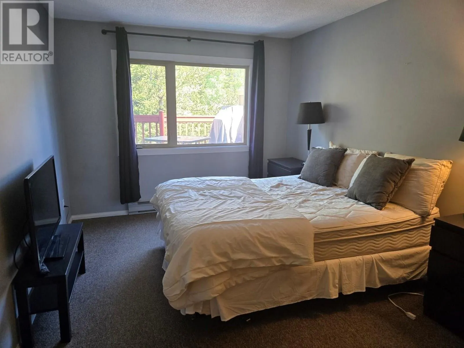 2035 Panorama Drive Unit# 217