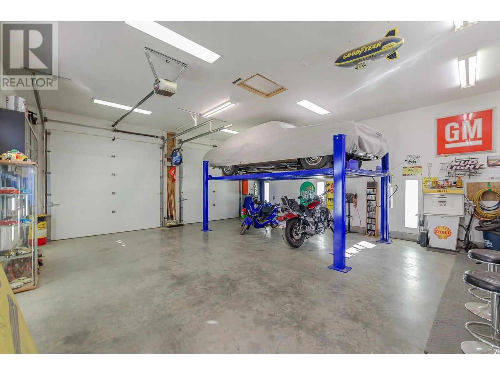 602 Maple Street