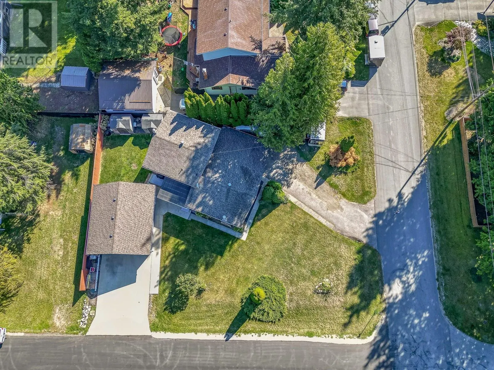 602 Maple Street