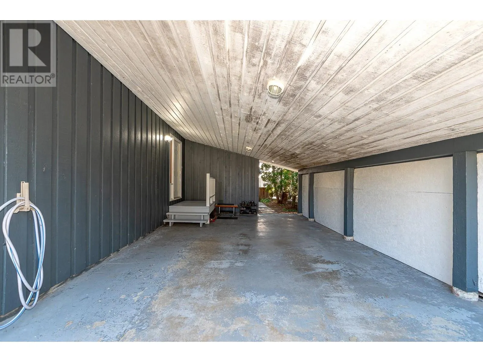 602 Maple Street