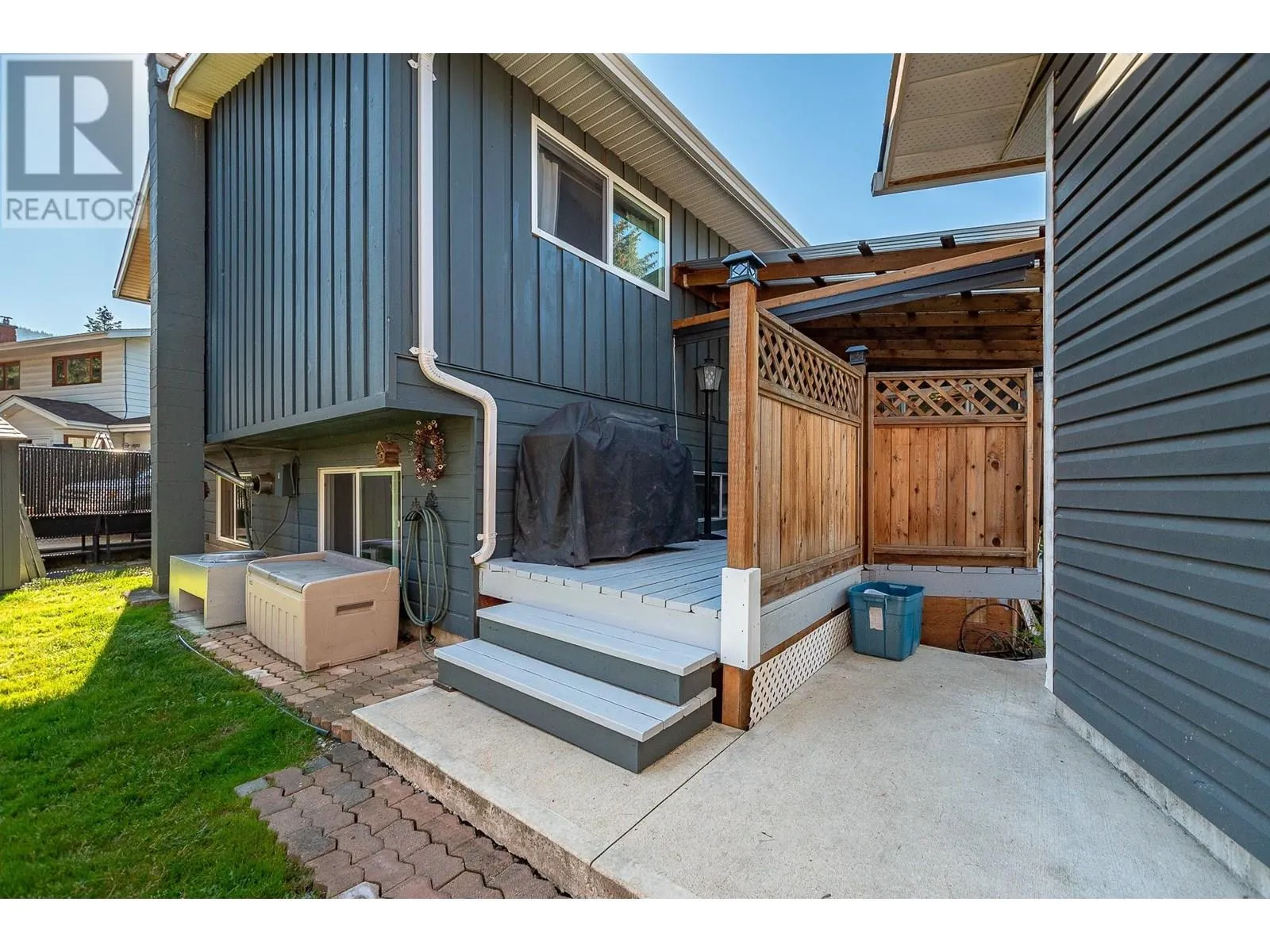602 Maple Street