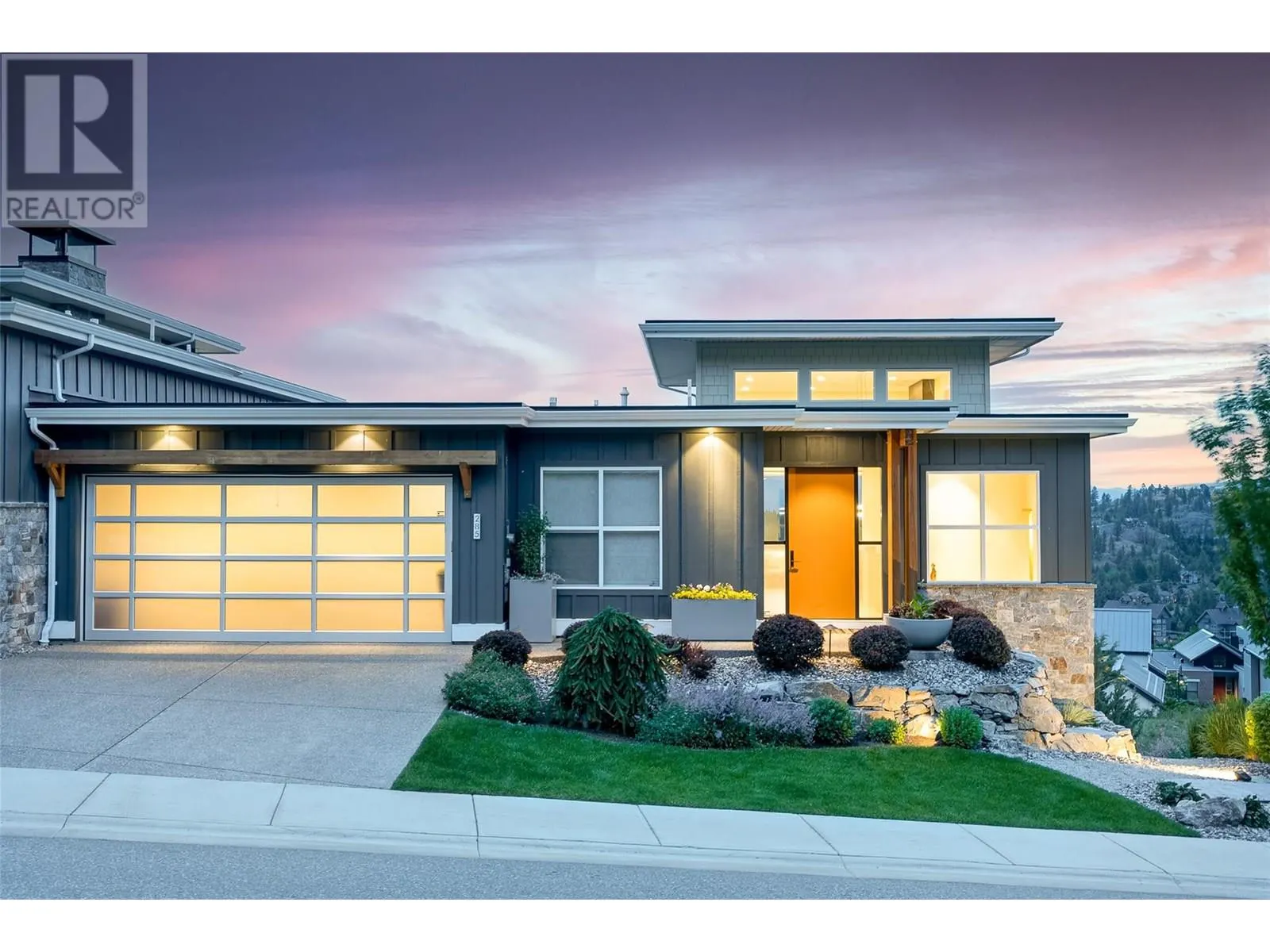 285 Diamond Way