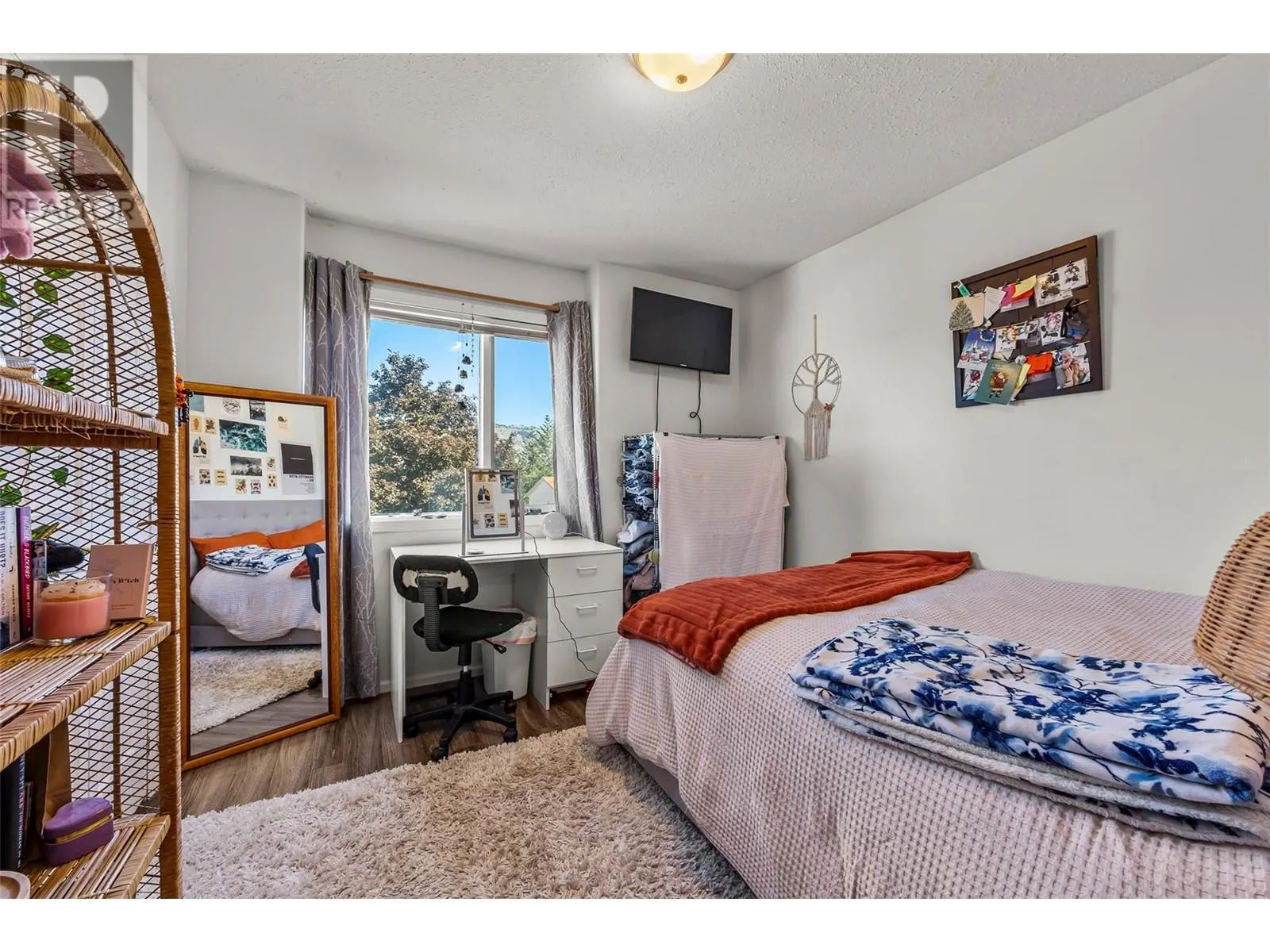 2869 Squamish Court