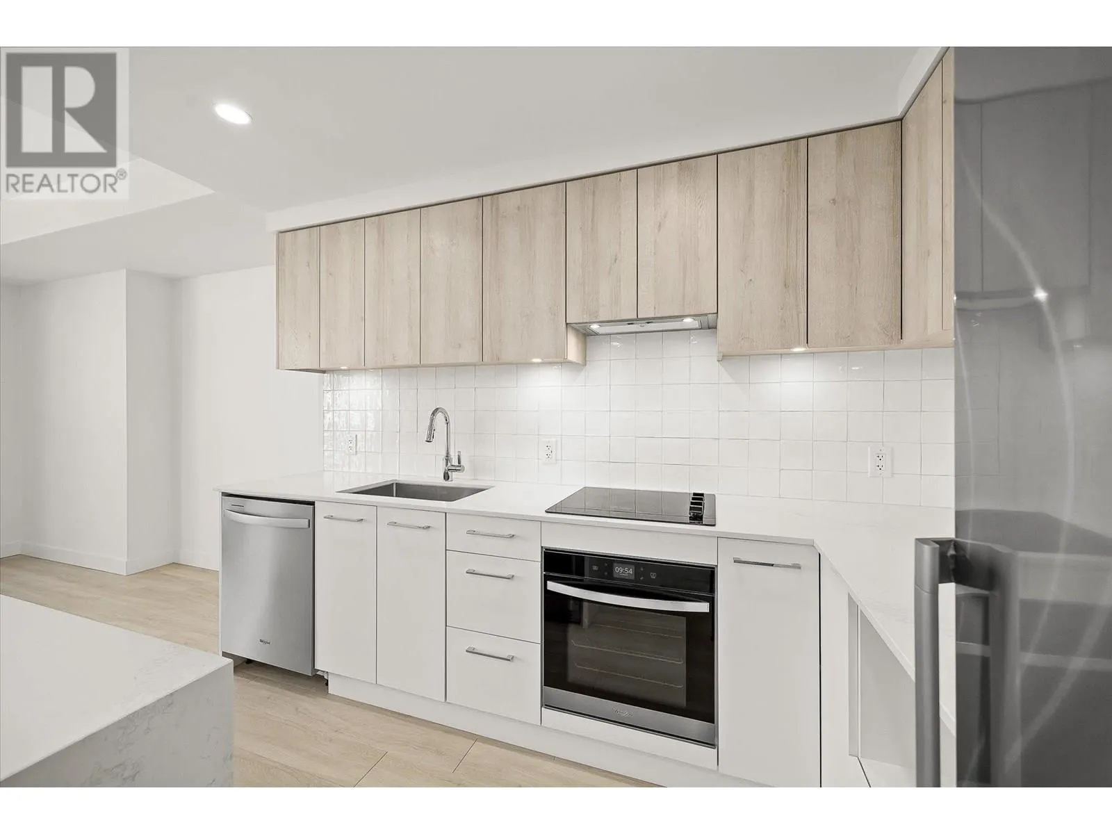 3699 Capozzi Road Unit# 512