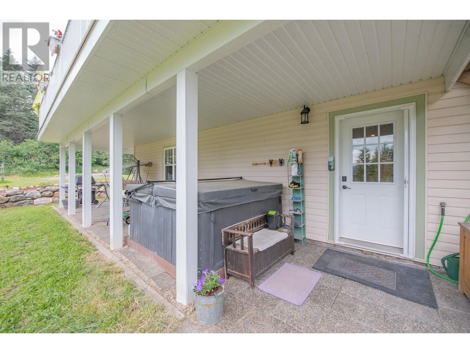 186 Louie View Drive