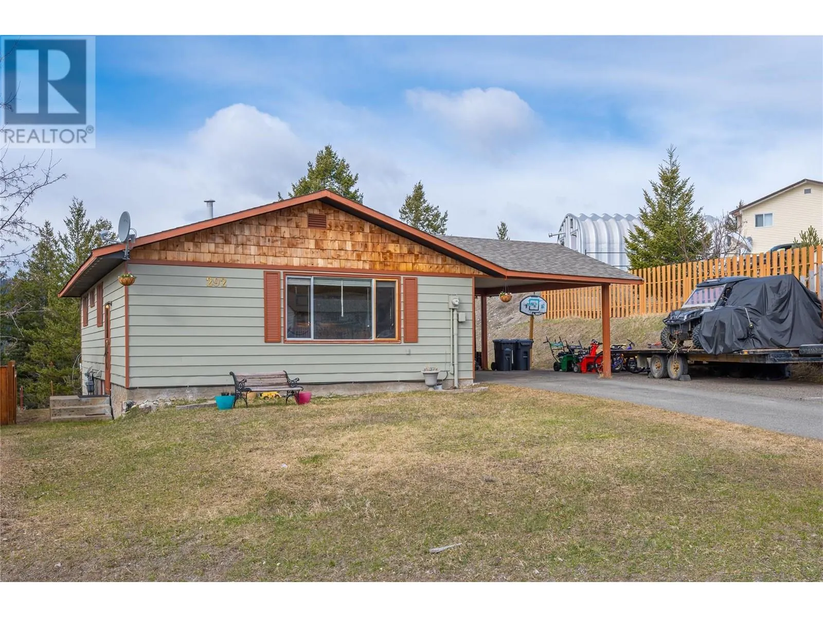 292 JUNIPER Drive