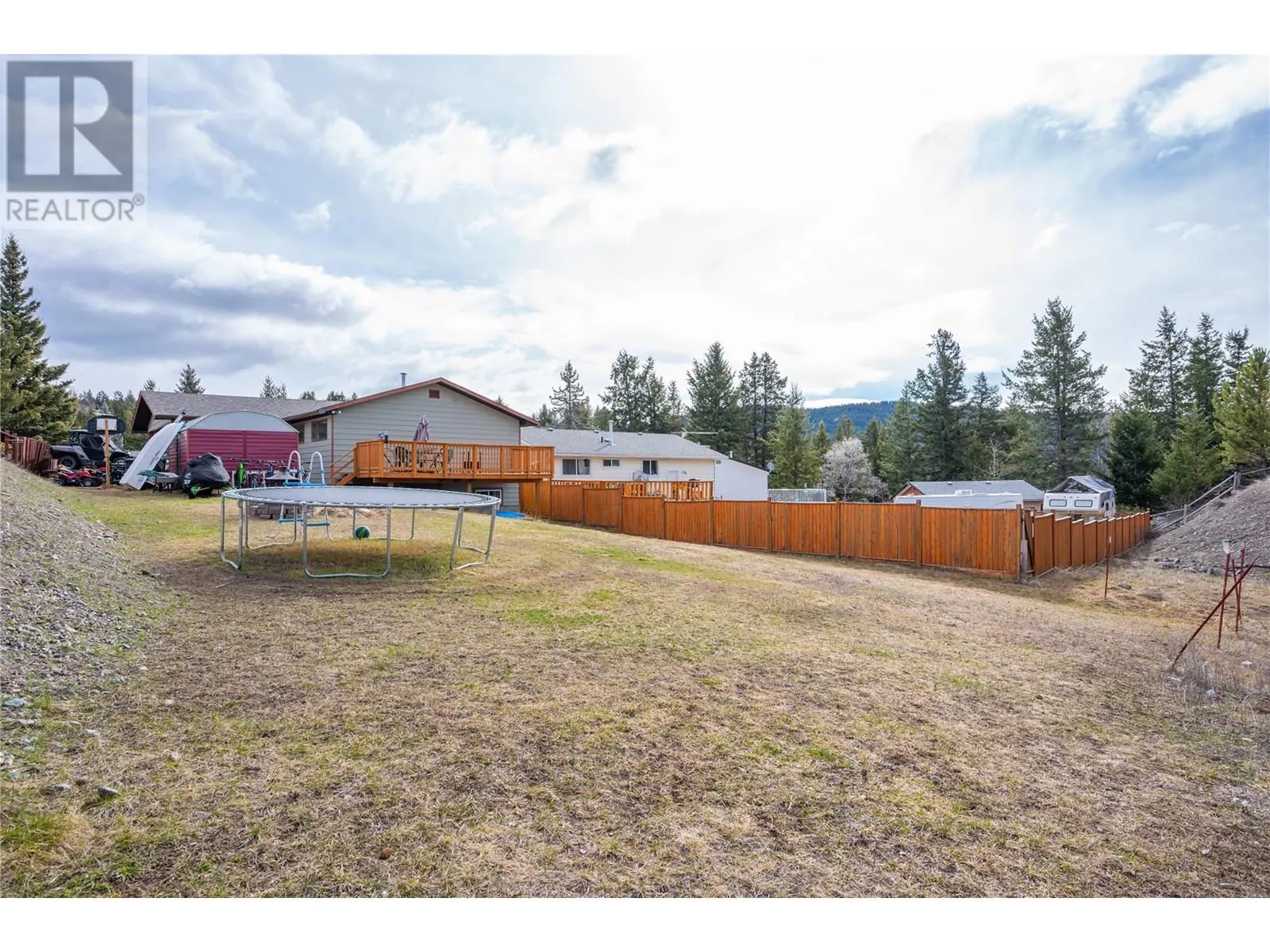 292 JUNIPER Drive