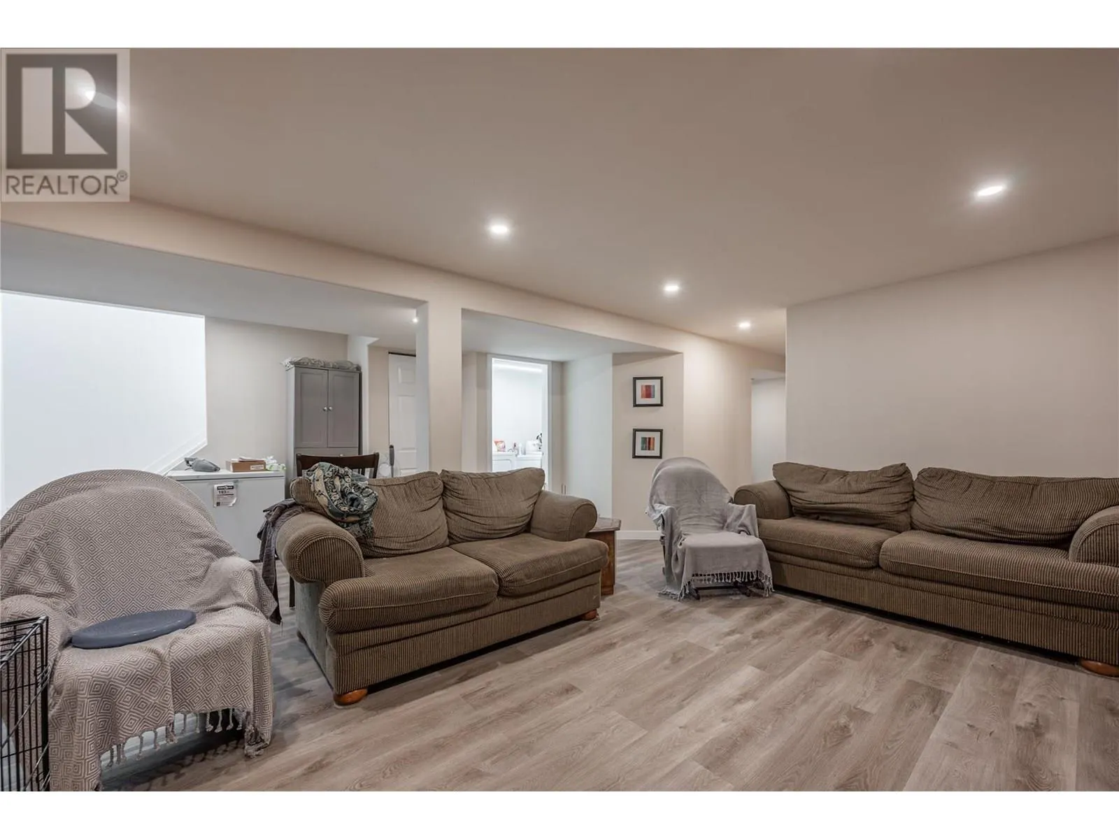292 JUNIPER Drive