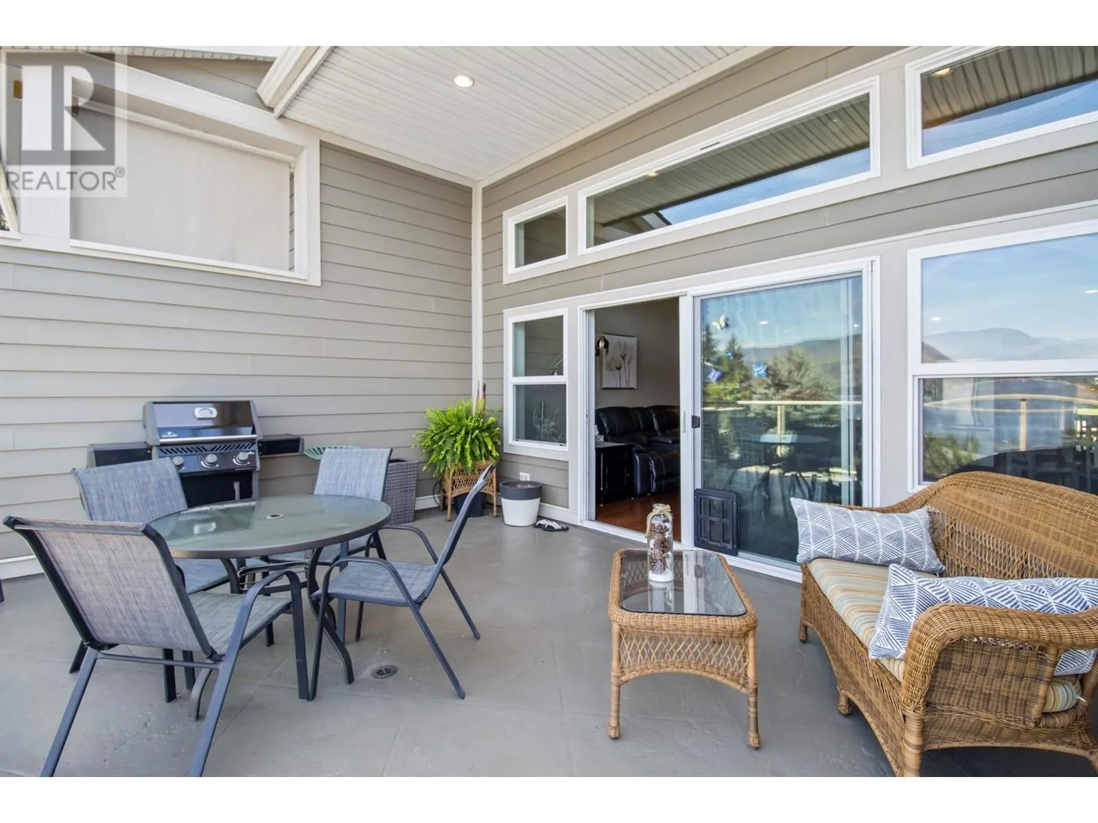 2802 Henstridge Road Unit# 9