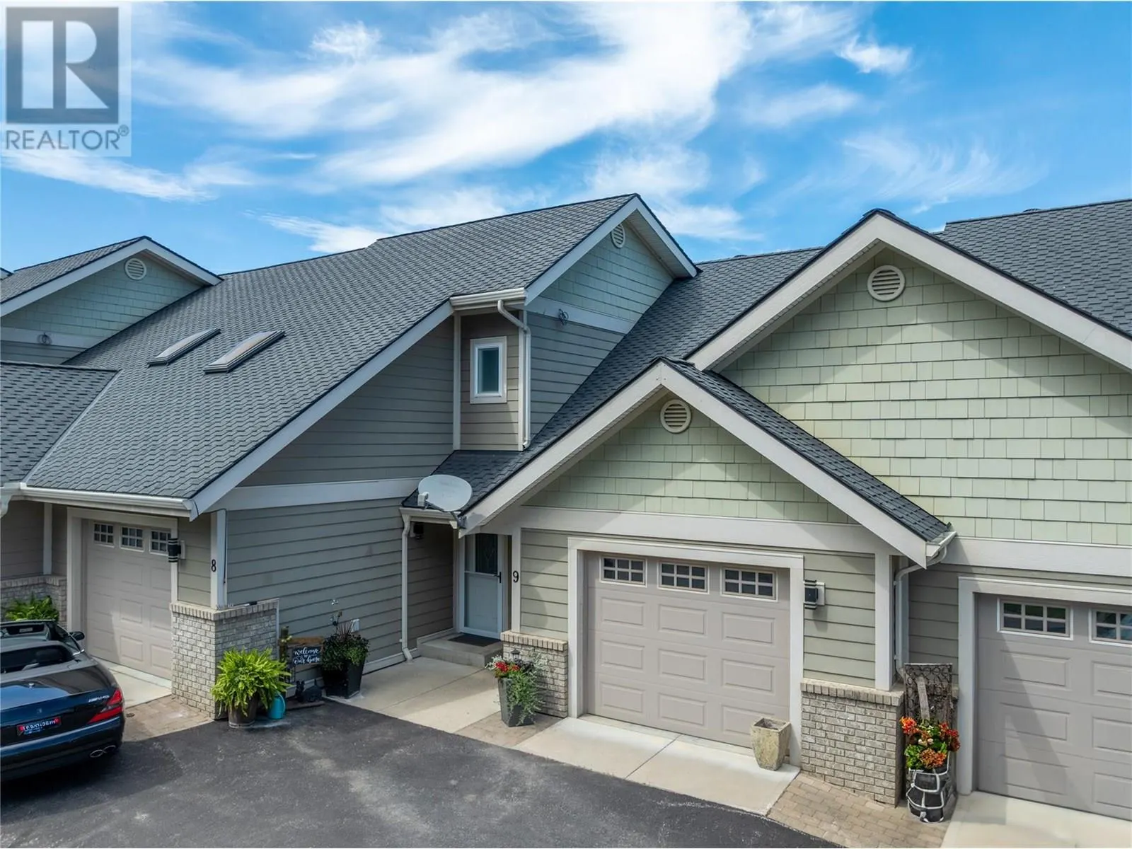 2802 Henstridge Road Unit# 9