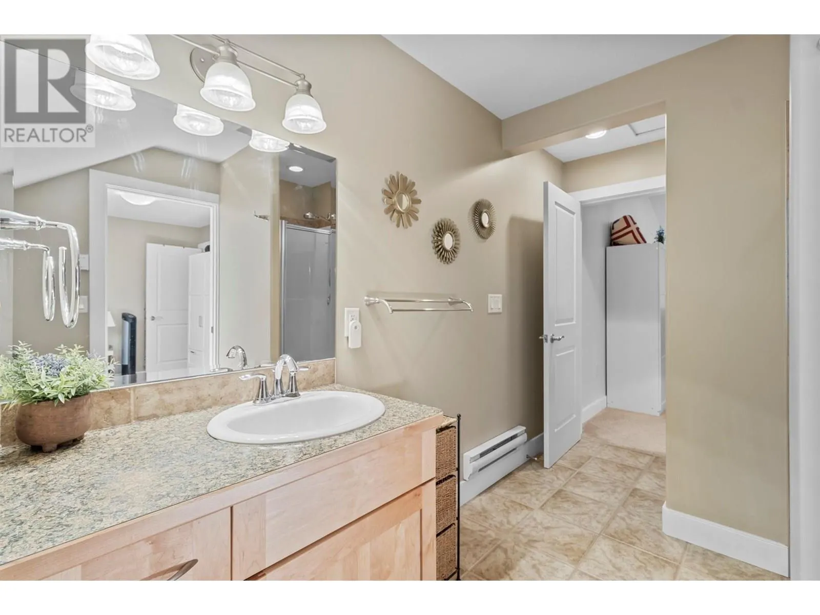 2802 Henstridge Road Unit# 9