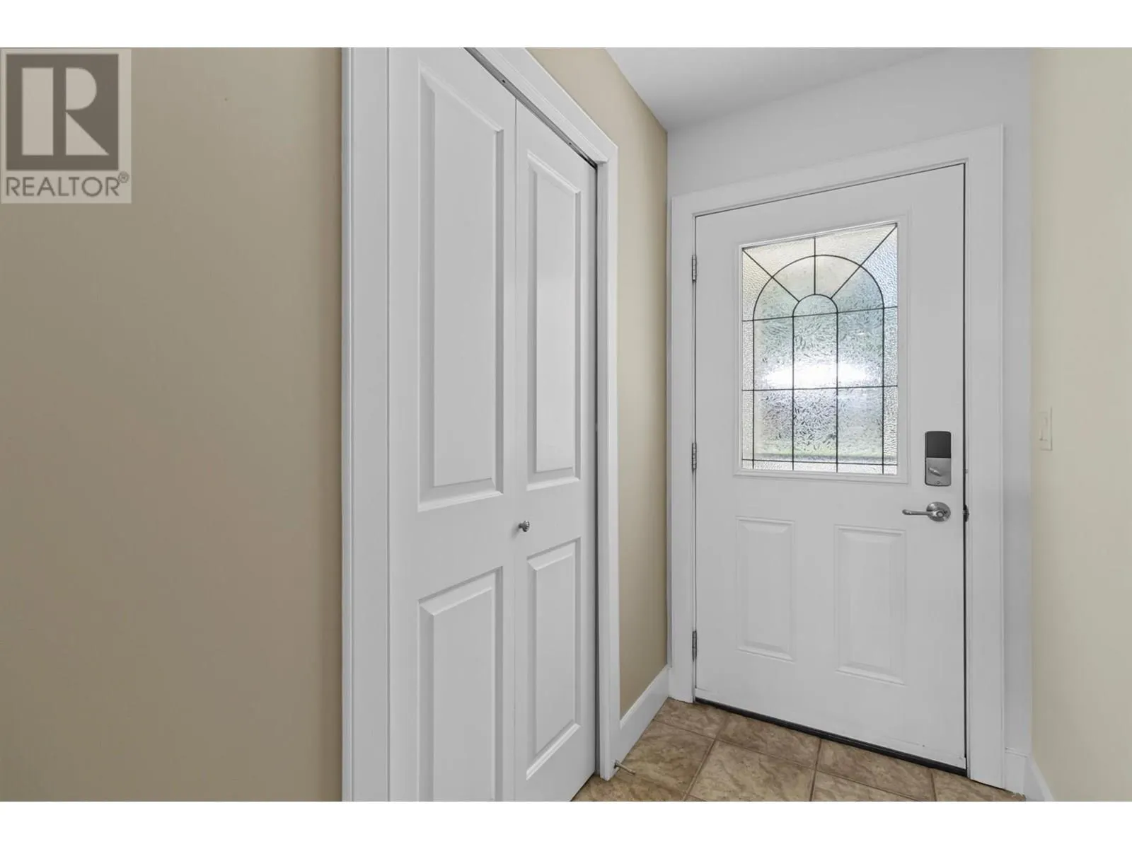 2802 Henstridge Road Unit# 9