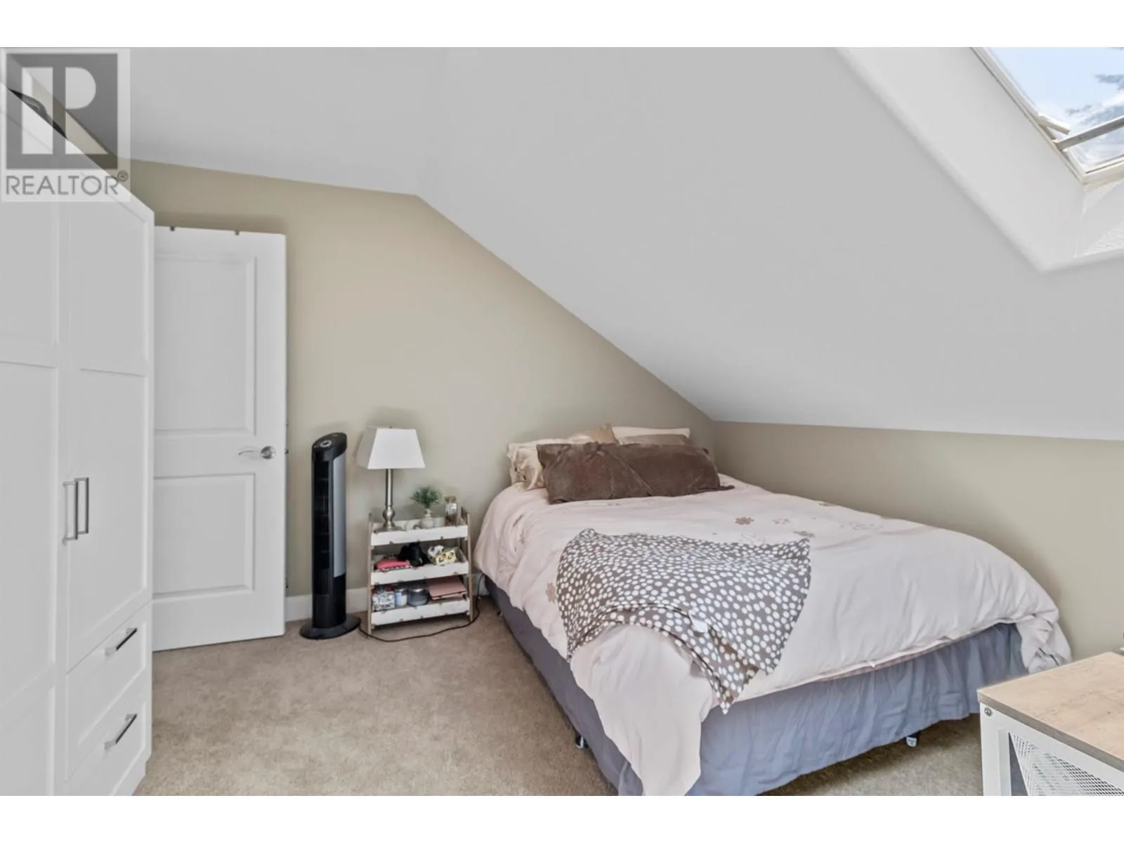 2802 Henstridge Road Unit# 9