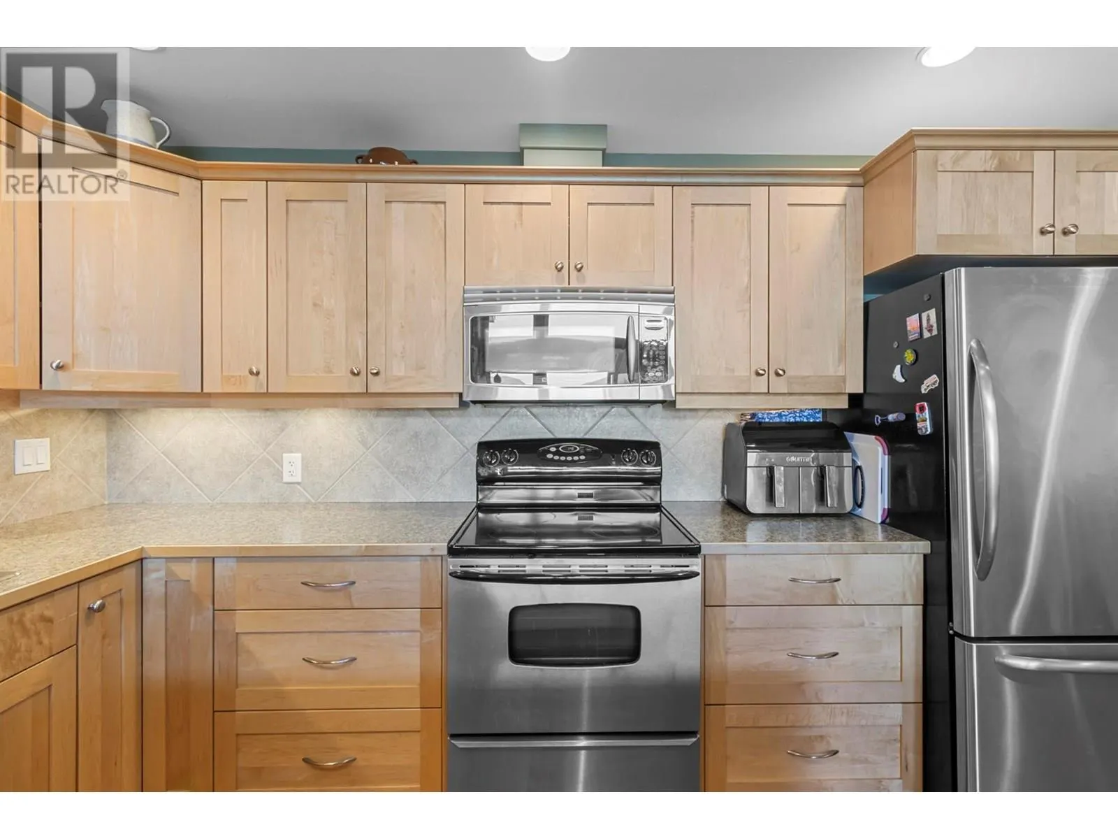 2802 Henstridge Road Unit# 9