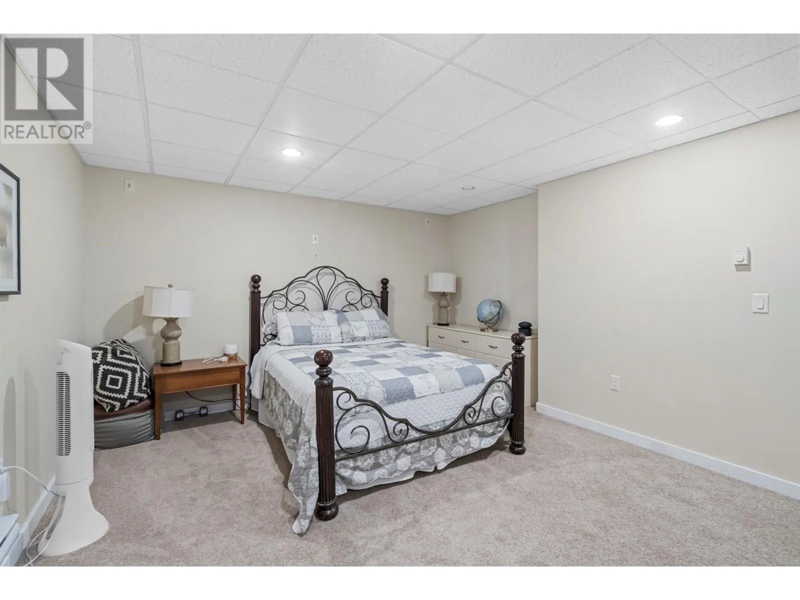 2802 Henstridge Road Unit# 9
