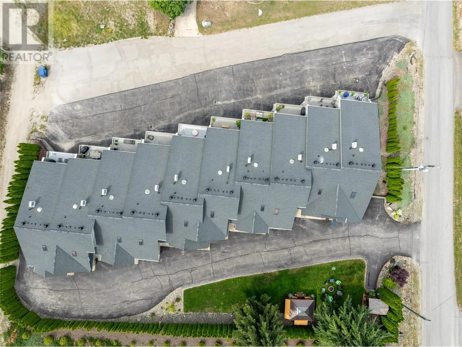 2802 Henstridge Road Unit# 9