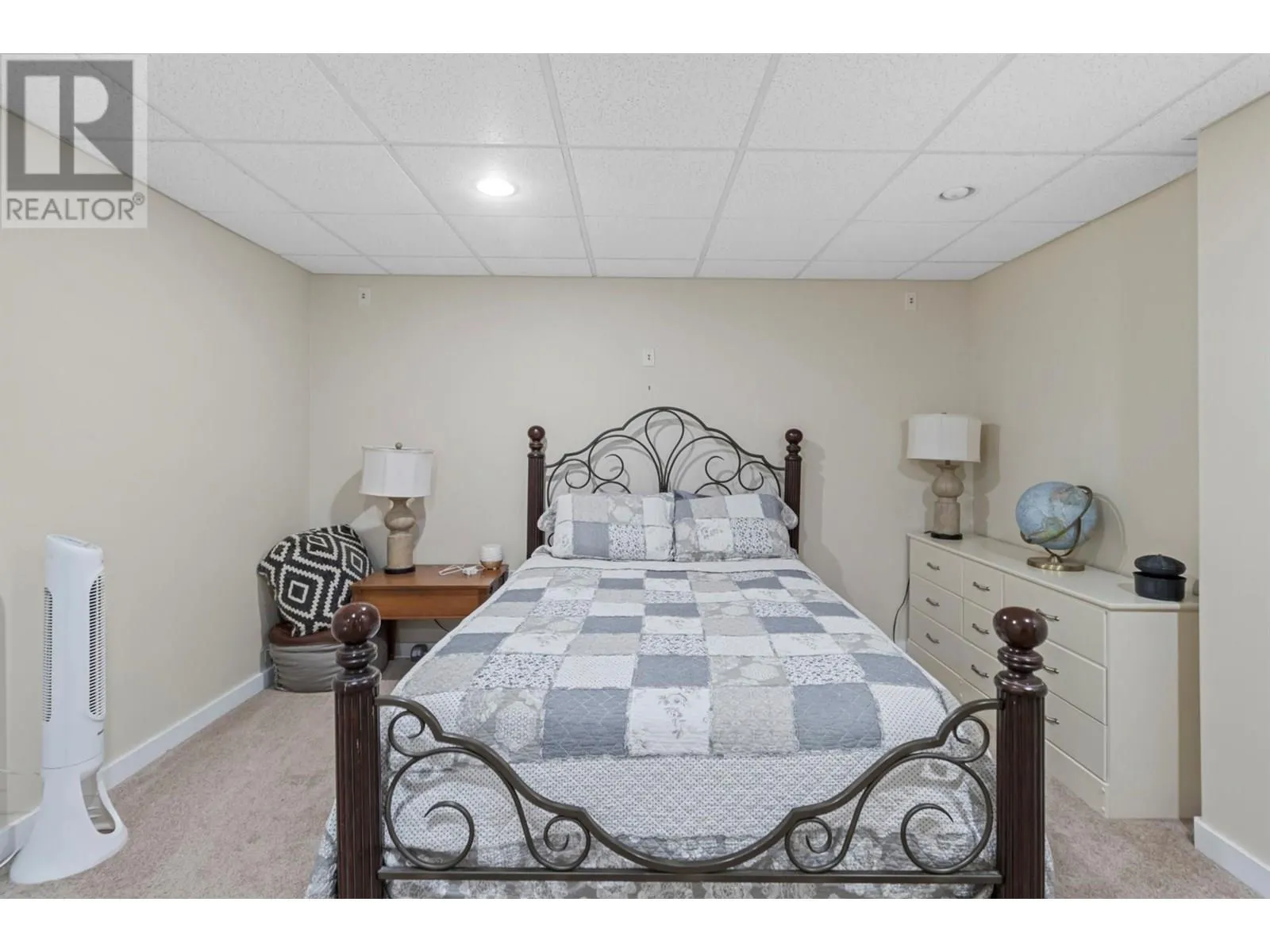 2802 Henstridge Road Unit# 9
