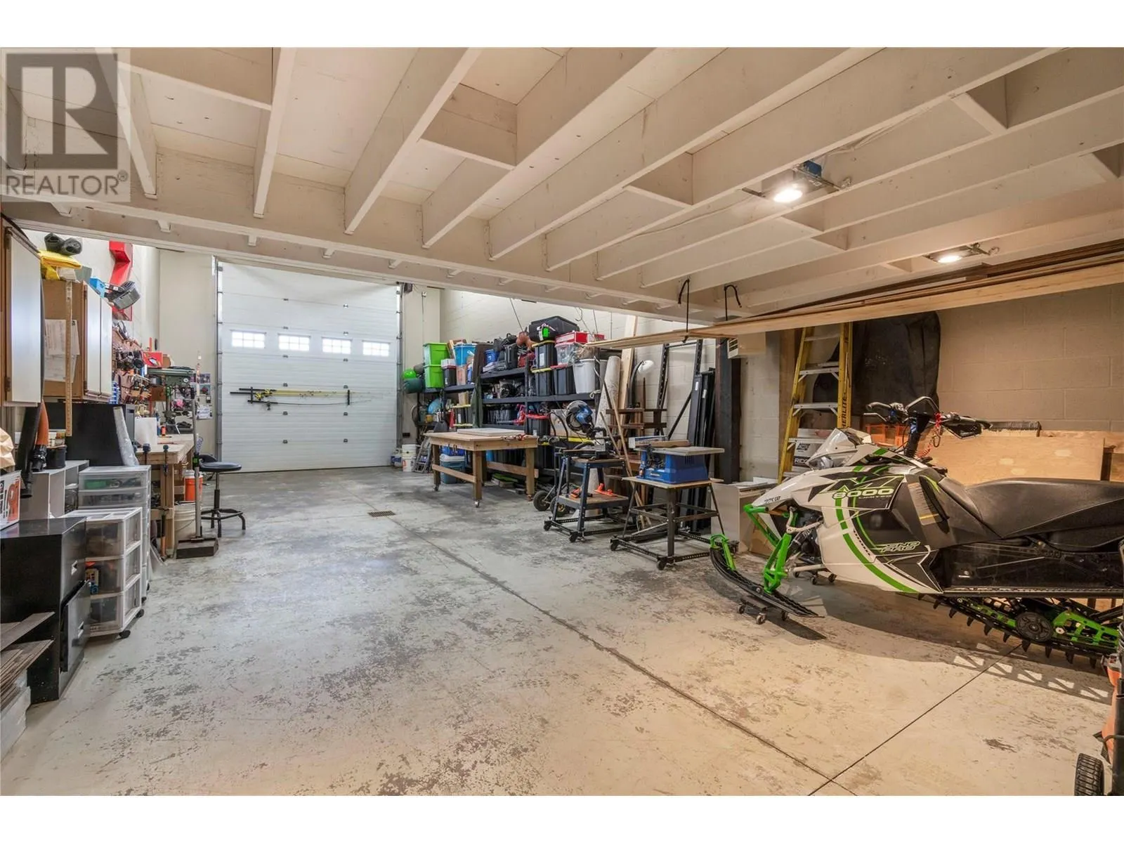 2802 Henstridge Road Unit# 9