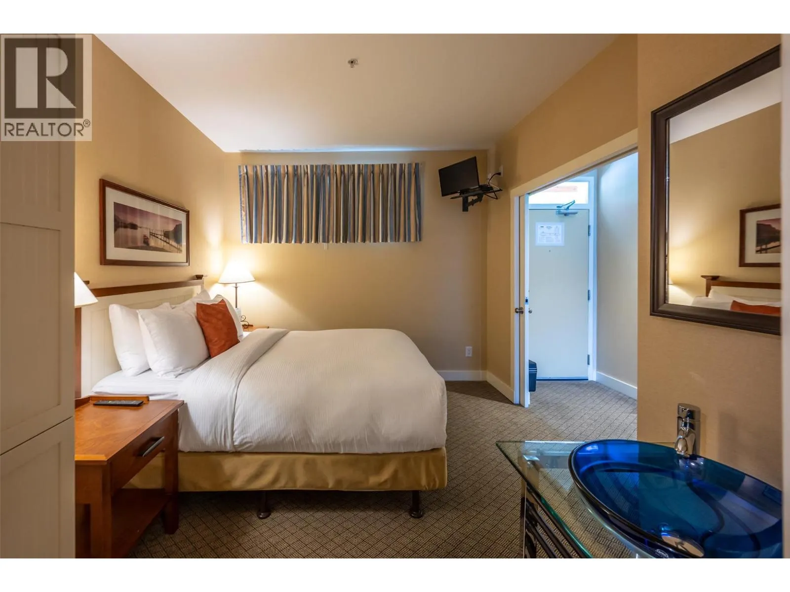 13011 Lakeshore Drive Unit# 238