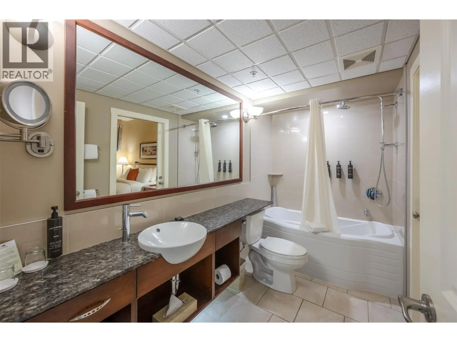 13011 Lakeshore Drive Unit# 238