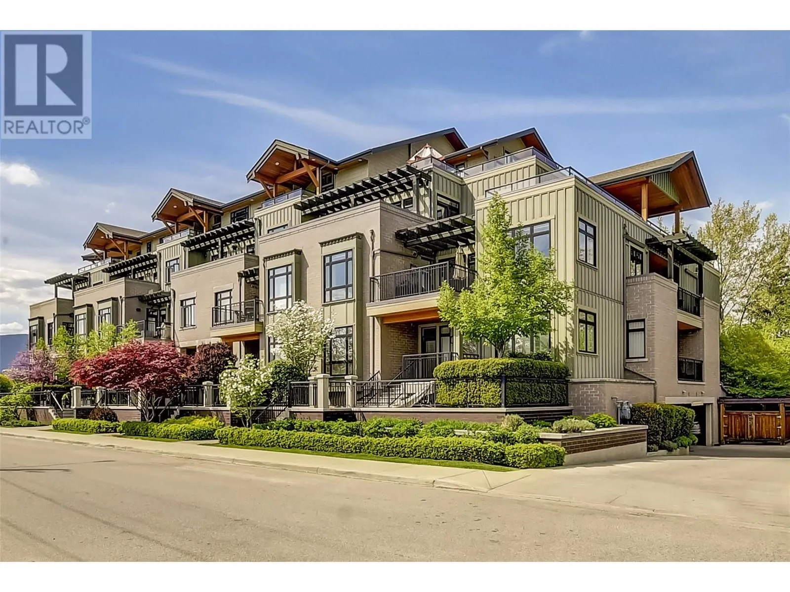 2901 Abbott Street Unit# 302