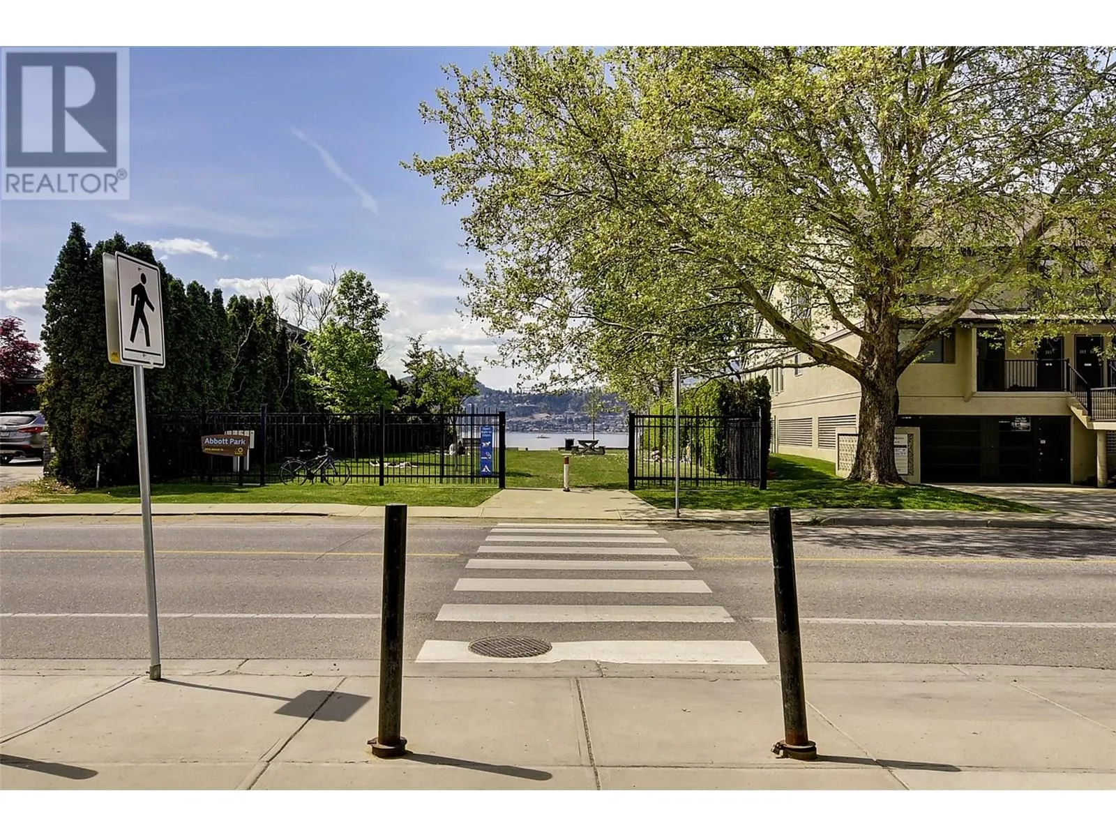 2901 Abbott Street Unit# 302