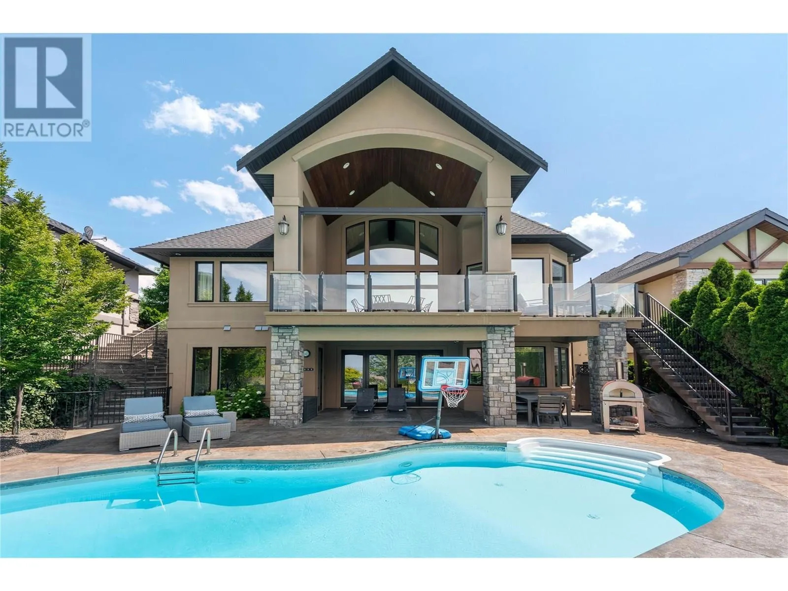 722 Marin Crescent