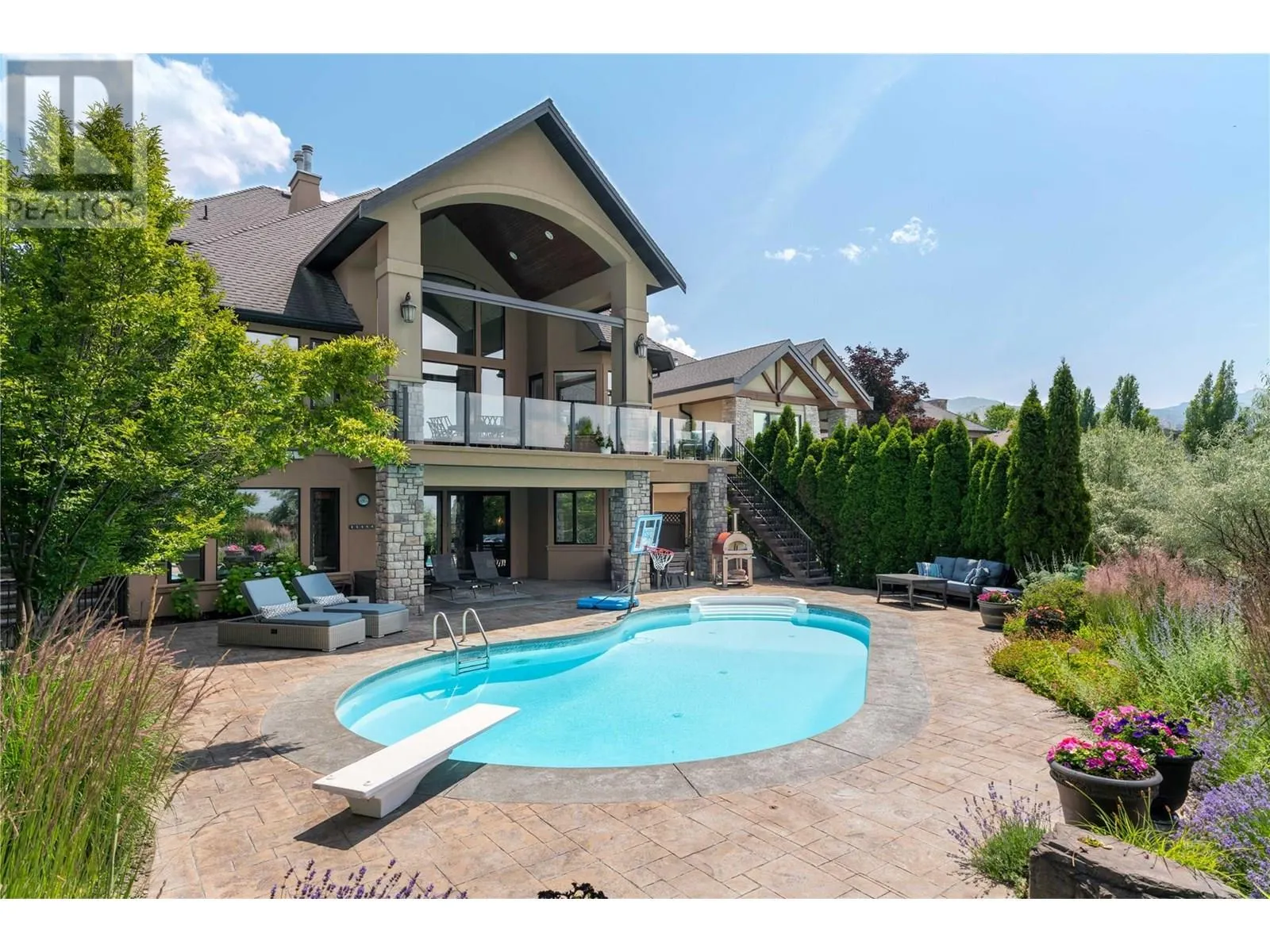722 Marin Crescent