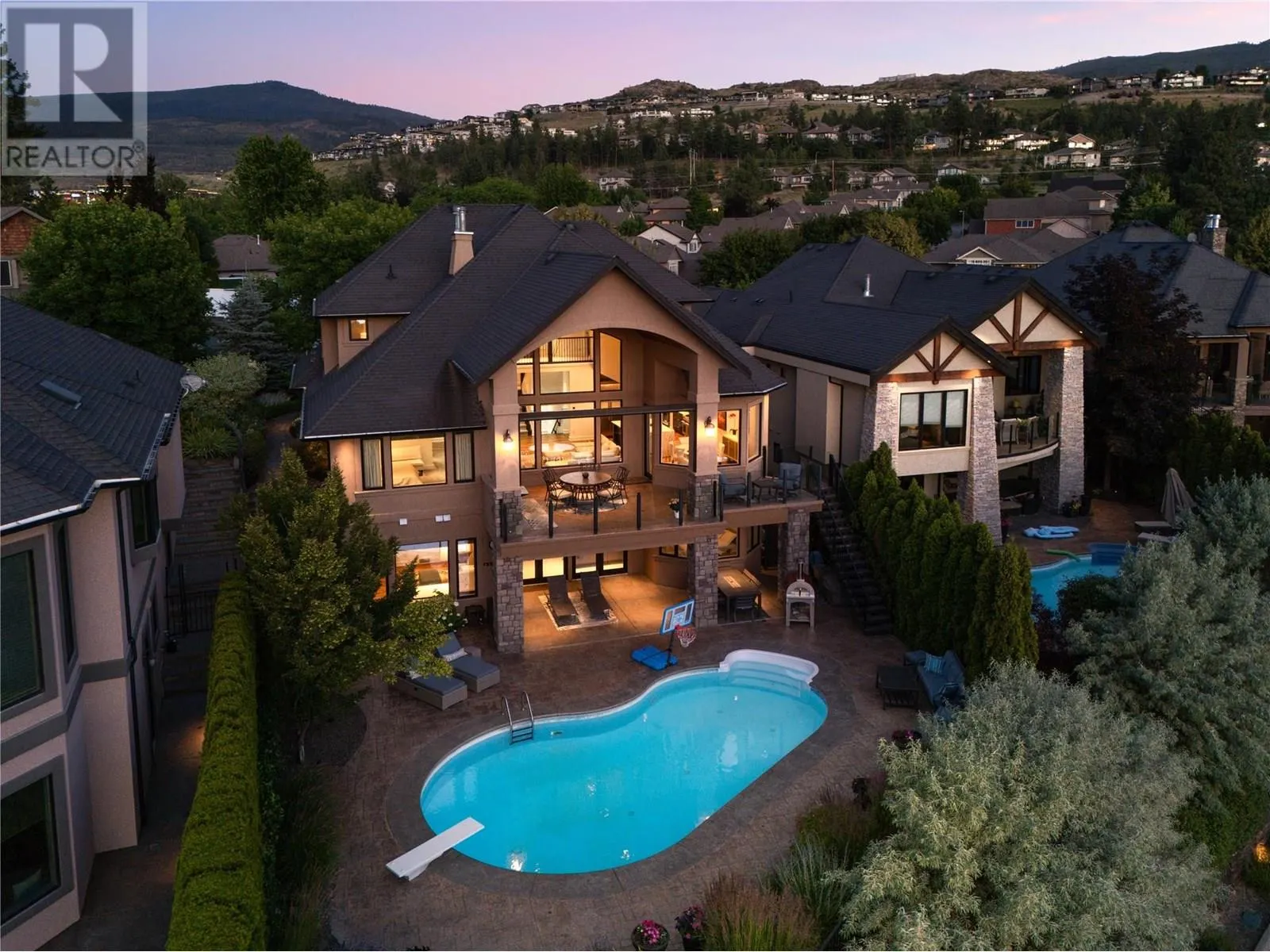 722 Marin Crescent