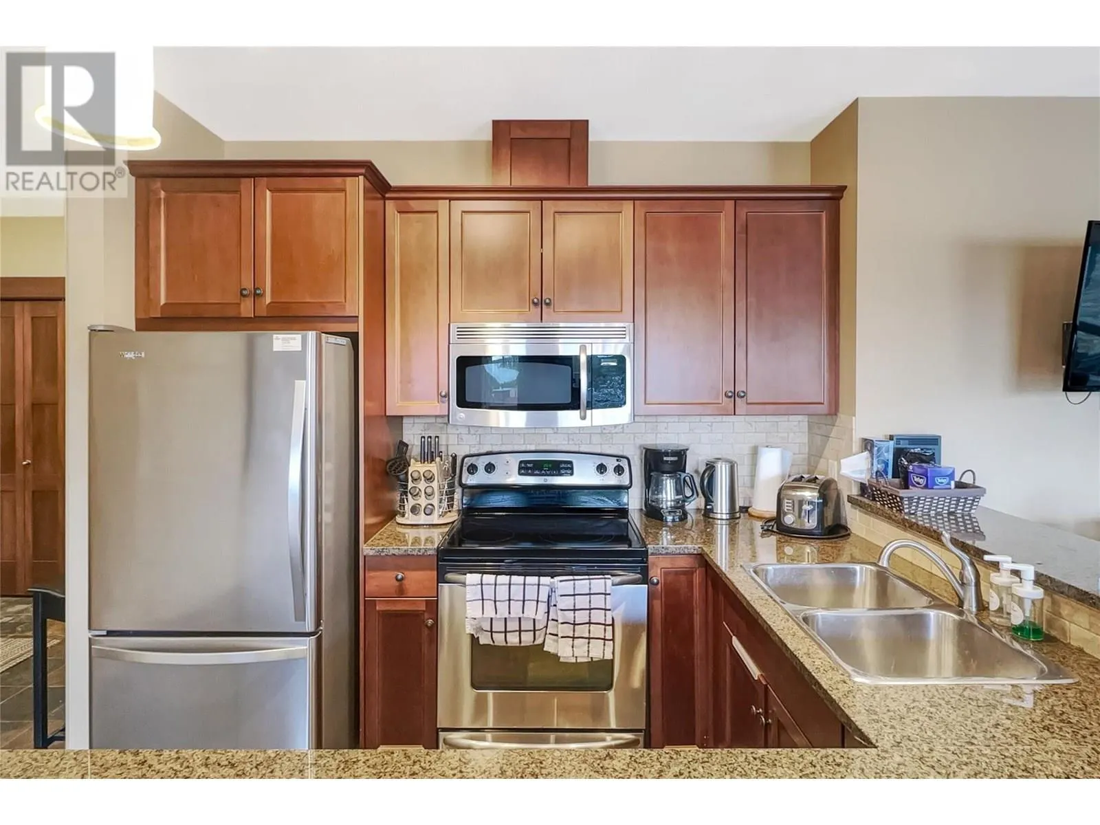 375 Raven Ridge Road Unit# 101C