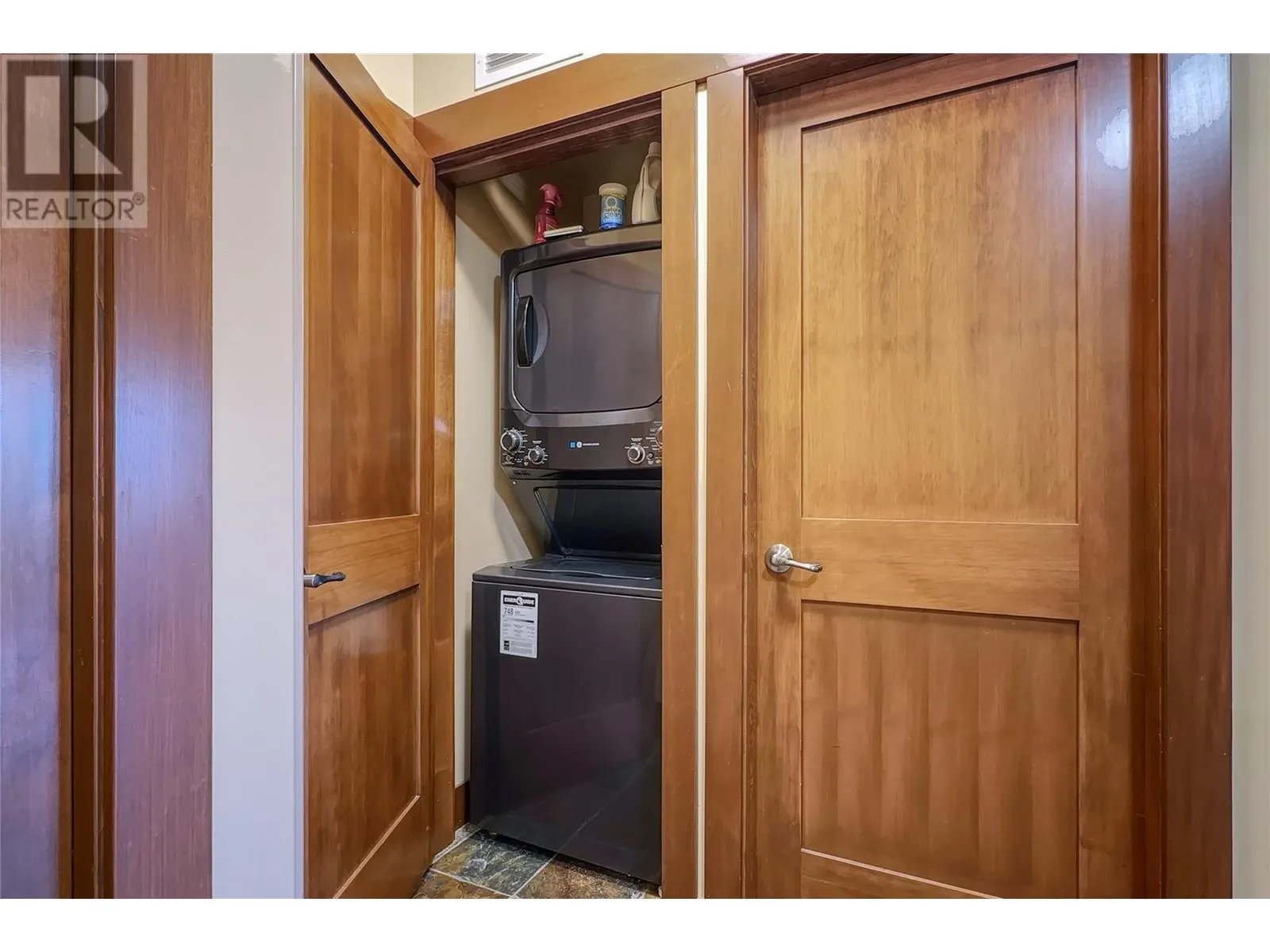 375 Raven Ridge Road Unit# 101C