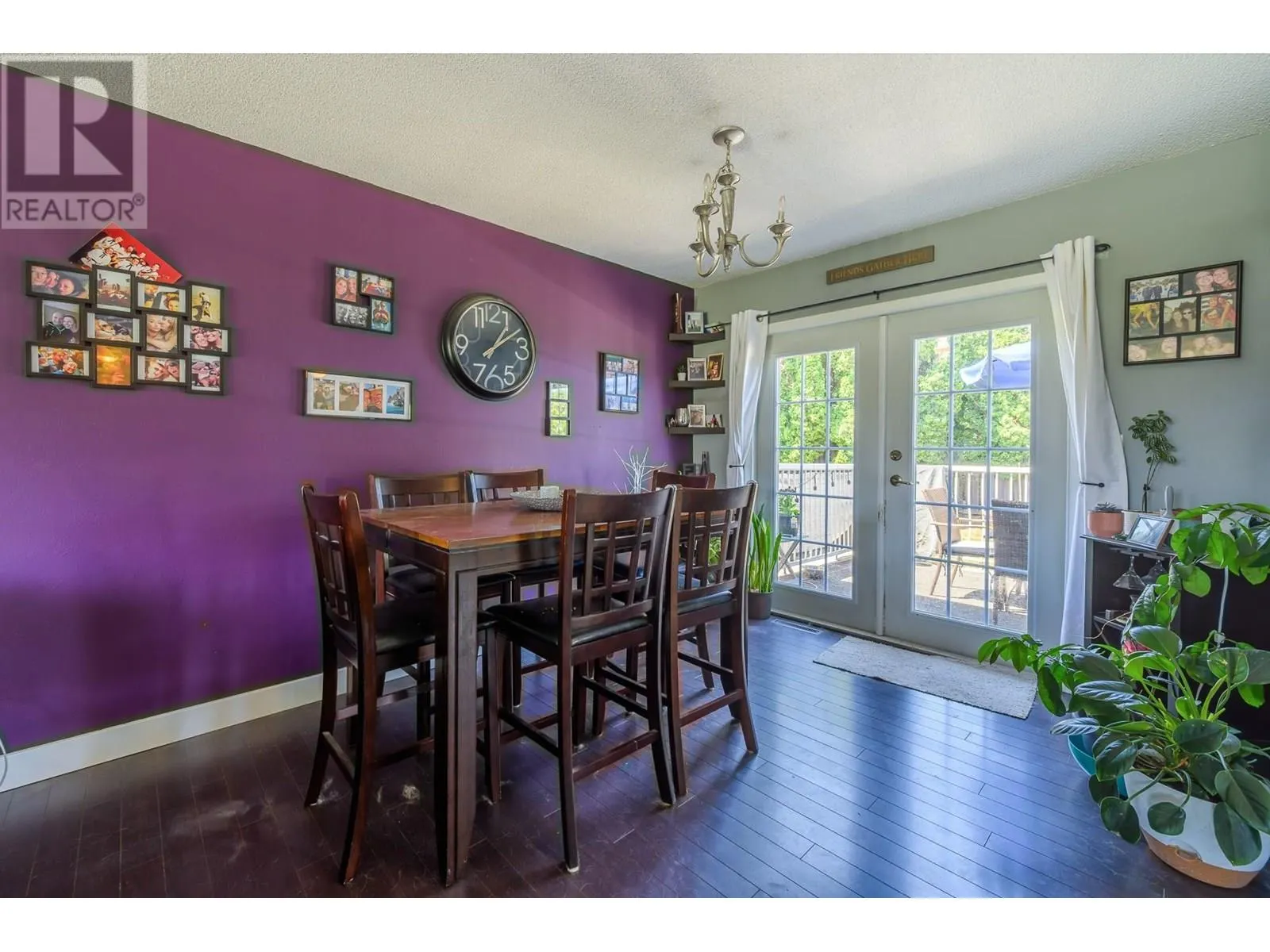 531 BAYWOOD Crescent