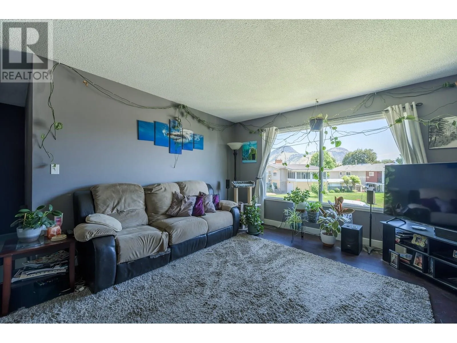 531 BAYWOOD Crescent