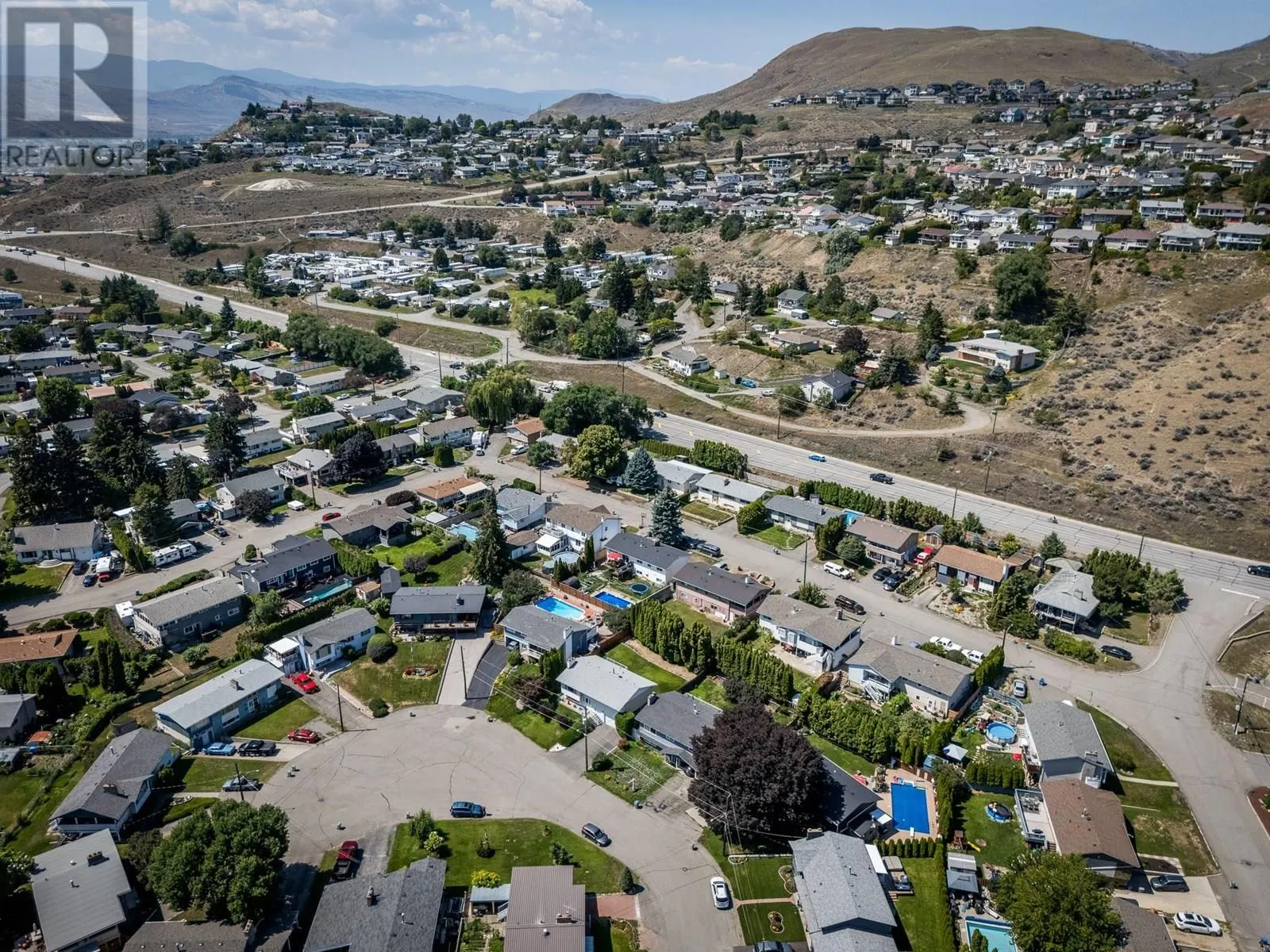 531 BAYWOOD Crescent
